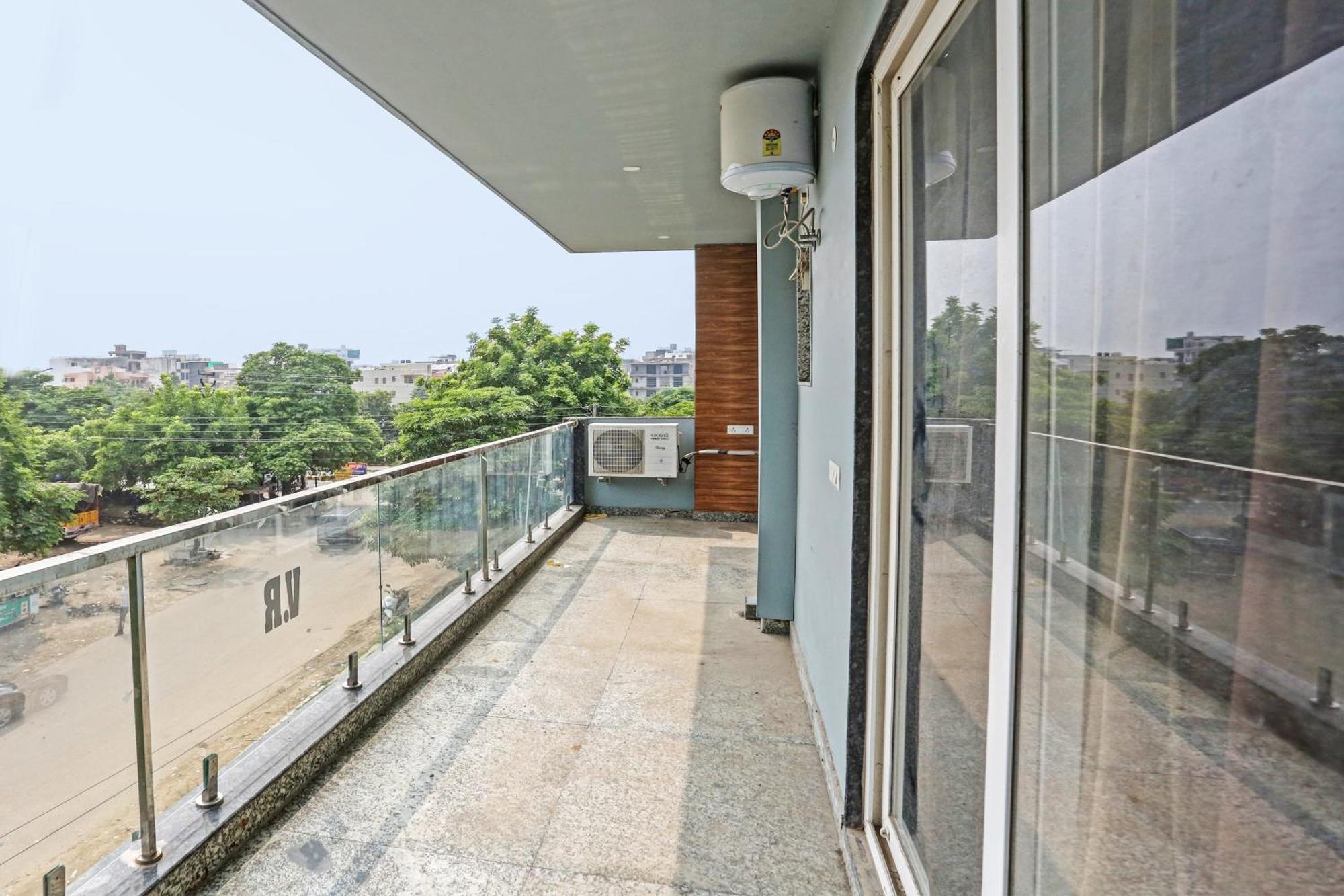 Hotel O Vikrant Residency Gurgaon Extérieur photo