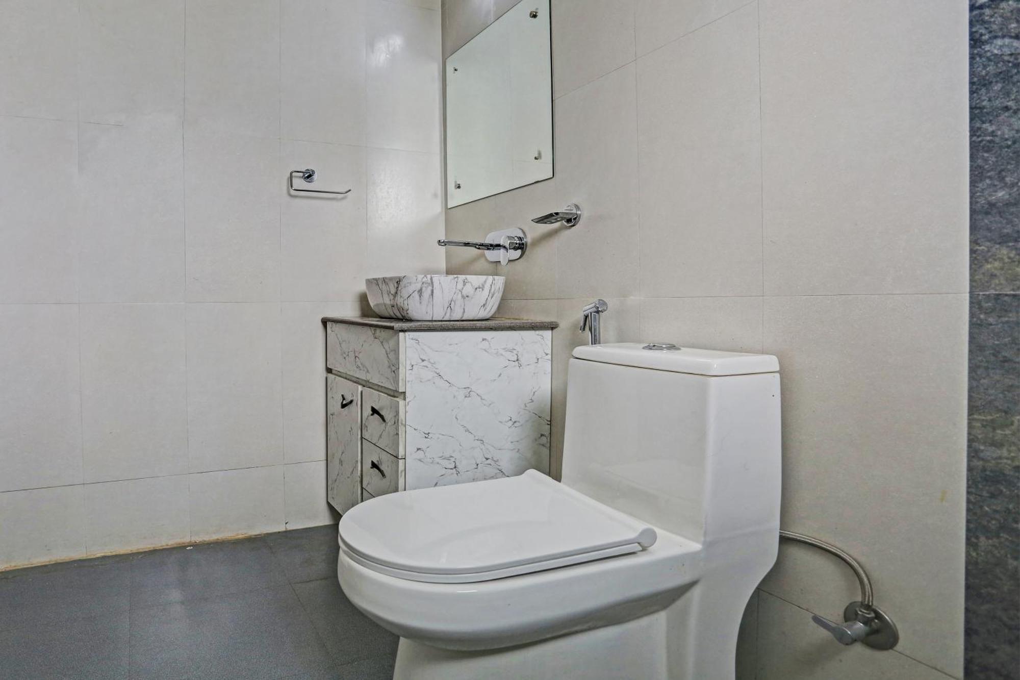 Hotel O Vikrant Residency Gurgaon Extérieur photo